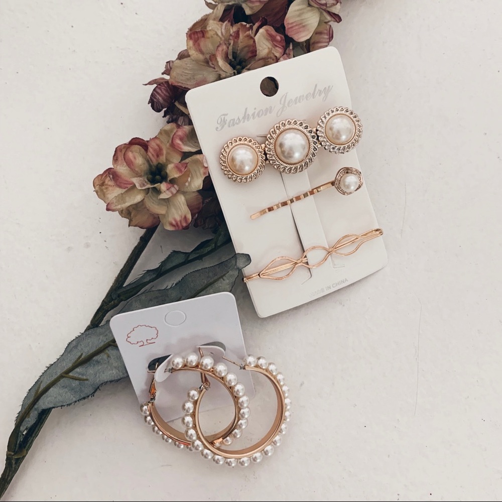 PEARL HAIR CLIPS & HOOPS✨